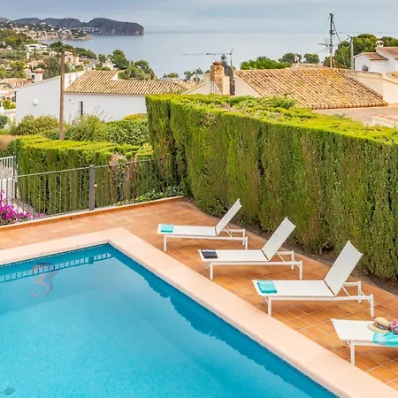 La Boniquesa Villa *